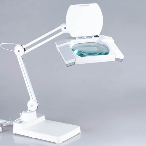  Magnifying Lamp 